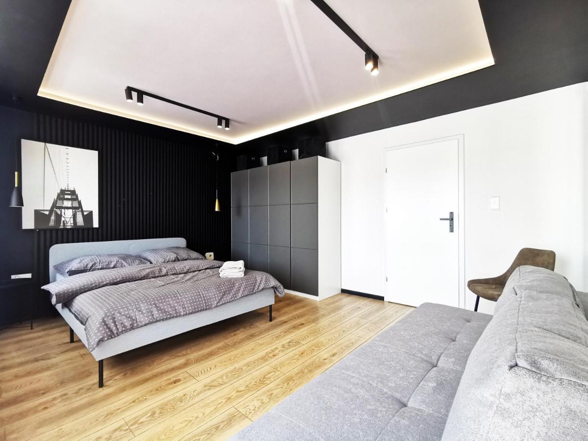 Gliniana Apartment ~ Self Check-In 24H ~ Lift 弗罗茨瓦夫 外观 照片