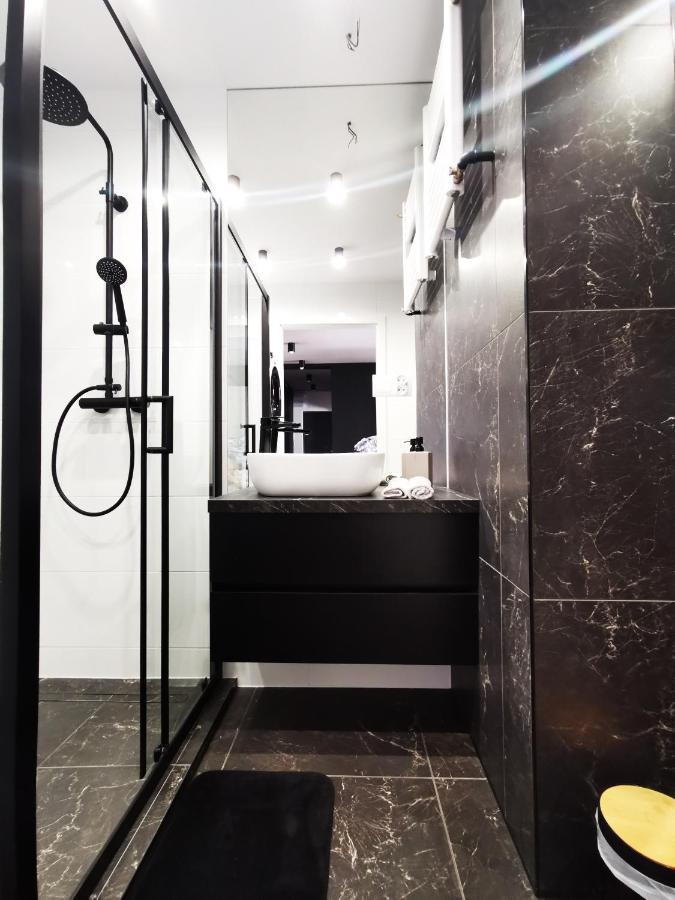 Gliniana Apartment ~ Self Check-In 24H ~ Lift 弗罗茨瓦夫 外观 照片